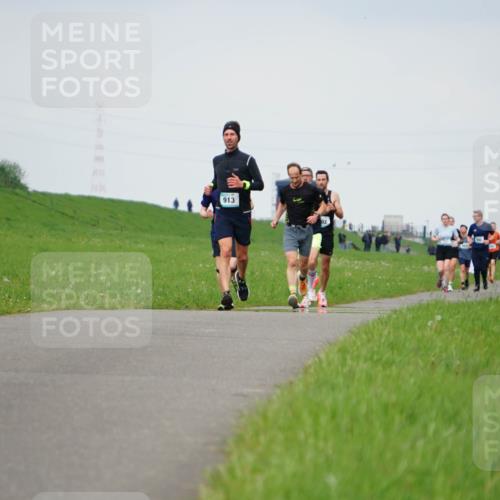 05.05.2024 - 7. Wedeler Halbmarathon Fuchs,  Jonas http://msf.ph/oto/6233472 05.05.2024 11:16:07 Laufen 913 meine-sportfotos.de