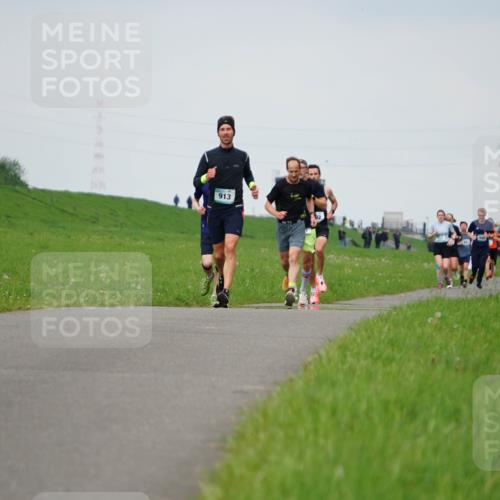 05.05.2024 - 7. Wedeler Halbmarathon Fuchs,  Jonas http://msf.ph/oto/6233475 05.05.2024 11:16:08 Laufen 913 meine-sportfotos.de