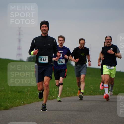 05.05.2024 - 7. Wedeler Halbmarathon Fuchs,  Jonas http://msf.ph/oto/6233495 05.05.2024 11:16:16 Laufen 913, 322, 240 meine-sportfotos.de