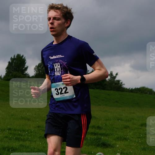 05.05.2024 - 7. Wedeler Halbmarathon Fuchs,  Jonas http://msf.ph/oto/6233544 05.05.2024 11:16:28 Laufen 322 meine-sportfotos.de