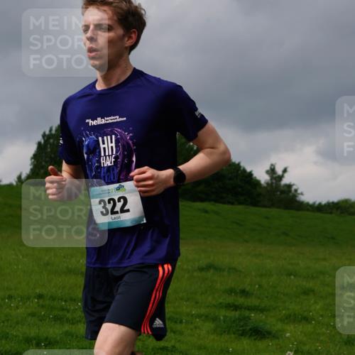 05.05.2024 - 7. Wedeler Halbmarathon Fuchs,  Jonas http://msf.ph/oto/6233545 05.05.2024 11:16:28 Laufen 322 meine-sportfotos.de