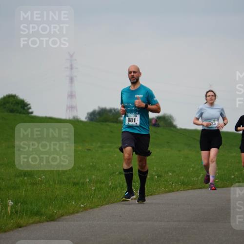05.05.2024 - 7. Wedeler Halbmarathon Fuchs,  Jonas http://msf.ph/oto/6233548 05.05.2024 11:16:36 Laufen 881 meine-sportfotos.de