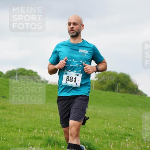 05.05.2024 - 7. Wedeler Halbmarathon Fuchs,  Jonas http://msf.ph/oto/6233593 05.05.2024 11:16:44 Laufen 32, 881 meine-sportfotos.de