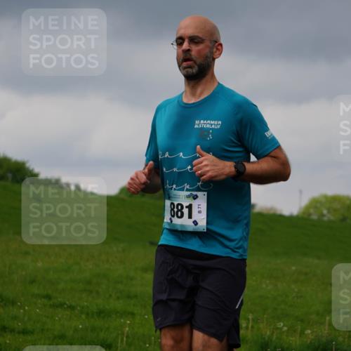 05.05.2024 - 7. Wedeler Halbmarathon Fuchs,  Jonas http://msf.ph/oto/6233598 05.05.2024 11:16:44 Laufen 8815, 32 meine-sportfotos.de
