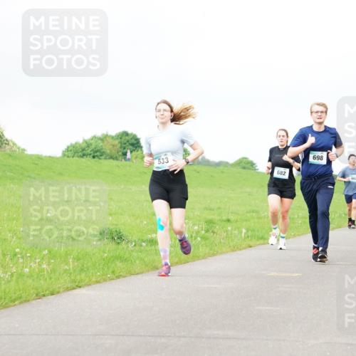 05.05.2024 - 7. Wedeler Halbmarathon Fuchs,  Jonas http://msf.ph/oto/6233601 05.05.2024 11:16:47 Laufen 533, 682, 698, 662, 774 meine-sportfotos.de