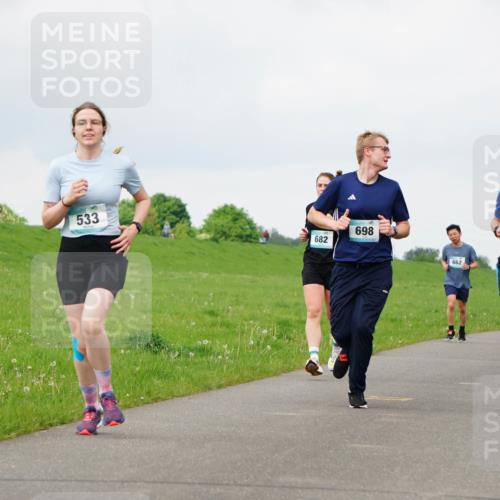 05.05.2024 - 7. Wedeler Halbmarathon Fuchs,  Jonas http://msf.ph/oto/6233613 05.05.2024 11:16:48 Laufen 533, 682, 698, 662, 774, 776, 389 meine-sportfotos.de