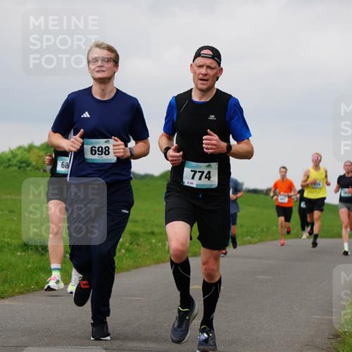 05.05.2024 - 7. Wedeler Halbmarathon Fuchs,  Jonas http://msf.ph/oto/6233632 05.05.2024 11:16:50 Laufen 68, 698, 774, 84 meine-sportfotos.de