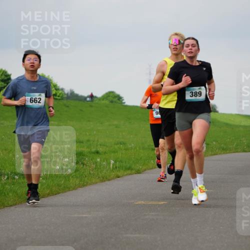 05.05.2024 - 7. Wedeler Halbmarathon Fuchs,  Jonas http://msf.ph/oto/6233662 05.05.2024 11:16:55 Laufen 662, 90, 389, 704 meine-sportfotos.de