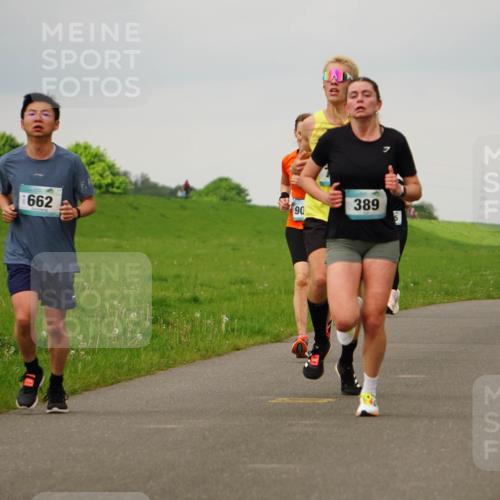 05.05.2024 - 7. Wedeler Halbmarathon Fuchs,  Jonas http://msf.ph/oto/6233665 05.05.2024 11:16:55 Laufen 662, 90, 389, 704 meine-sportfotos.de