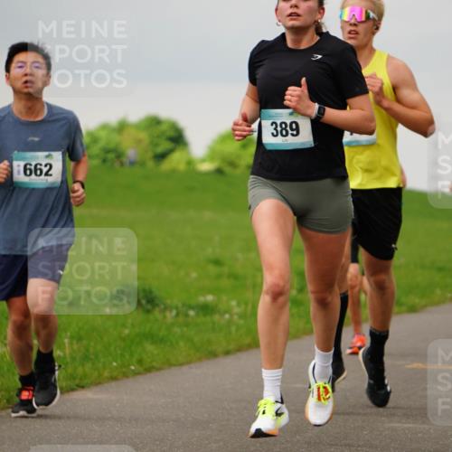 05.05.2024 - 7. Wedeler Halbmarathon Fuchs,  Jonas http://msf.ph/oto/6233683 05.05.2024 11:16:57 Laufen 662, 389 meine-sportfotos.de