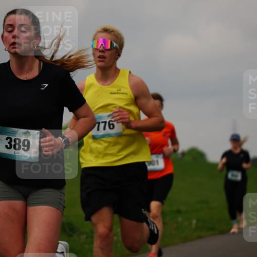 05.05.2024 - 7. Wedeler Halbmarathon Fuchs,  Jonas http://msf.ph/oto/6233691 05.05.2024 11:16:58 Laufen 1, 389, 776, 901 meine-sportfotos.de