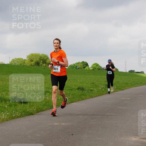 05.05.2024 - 7. Wedeler Halbmarathon Fuchs,  Jonas http://msf.ph/oto/6233700 05.05.2024 11:17:00 Laufen 901, 865 meine-sportfotos.de