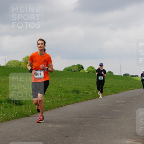05.05.2024 - 7. Wedeler Halbmarathon Fuchs,  Jonas http://msf.ph/oto/6233705 05.05.2024 11:17:01 Laufen 901, 865 meine-sportfotos.de