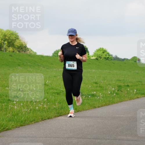 05.05.2024 - 7. Wedeler Halbmarathon Fuchs,  Jonas http://msf.ph/oto/6233719 05.05.2024 11:17:03 Laufen 865 meine-sportfotos.de