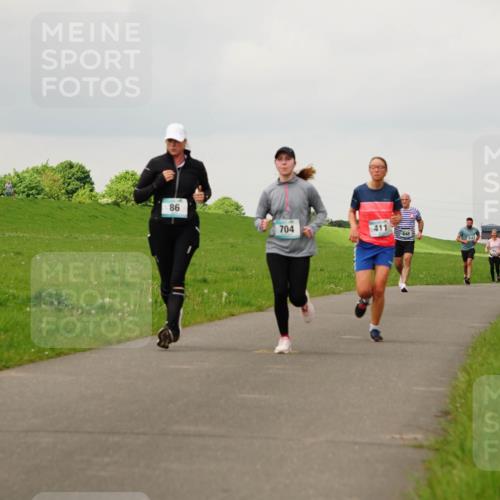 05.05.2024 - 7. Wedeler Halbmarathon Fuchs,  Jonas http://msf.ph/oto/6233741 05.05.2024 11:17:10 Laufen 86, 704, 411 meine-sportfotos.de