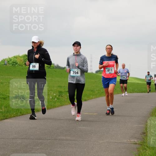 05.05.2024 - 7. Wedeler Halbmarathon Fuchs,  Jonas http://msf.ph/oto/6233754 05.05.2024 11:17:11 Laufen 86, 704, 411 meine-sportfotos.de