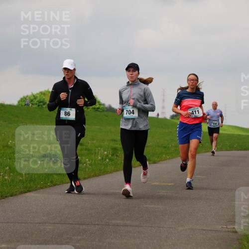 05.05.2024 - 7. Wedeler Halbmarathon Fuchs,  Jonas http://msf.ph/oto/6233756 05.05.2024 11:17:11 Laufen 86, 704, 411 meine-sportfotos.de