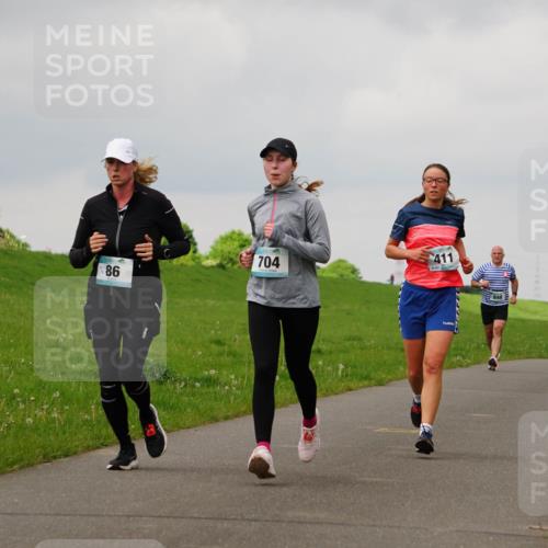 05.05.2024 - 7. Wedeler Halbmarathon Fuchs,  Jonas http://msf.ph/oto/6233762 05.05.2024 11:17:12 Laufen 86, 704, 411 meine-sportfotos.de
