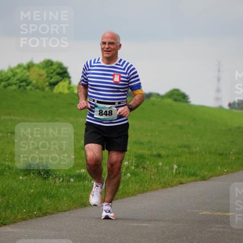 05.05.2024 - 7. Wedeler Halbmarathon Fuchs,  Jonas http://msf.ph/oto/6233790 05.05.2024 11:17:19 Laufen 848, 816 meine-sportfotos.de