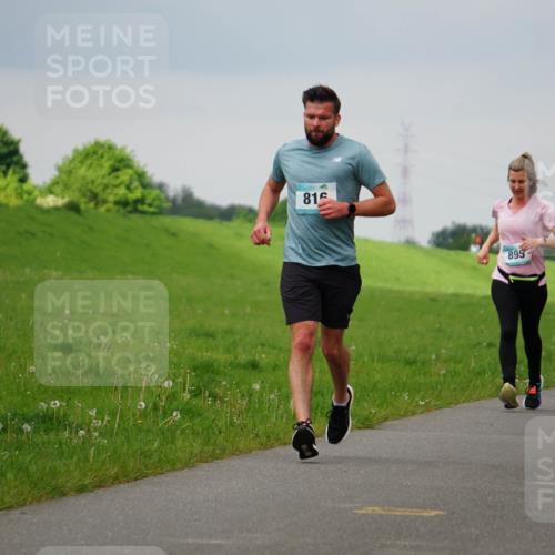 05.05.2024 - 7. Wedeler Halbmarathon Fuchs,  Jonas http://msf.ph/oto/6233815 05.05.2024 11:17:26 Laufen 816, 895 meine-sportfotos.de