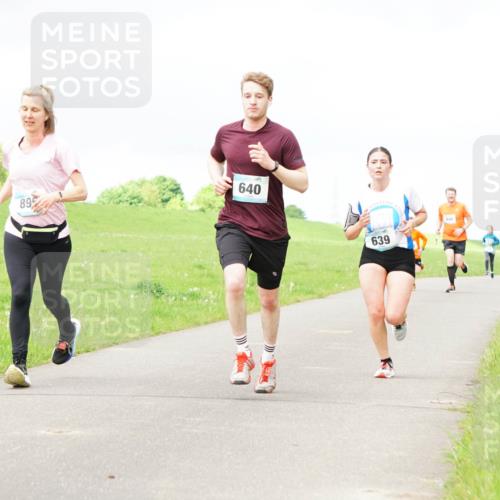05.05.2024 - 7. Wedeler Halbmarathon Fuchs,  Jonas http://msf.ph/oto/6233864 05.05.2024 11:17:34 Laufen 640, 89, 639, 840 meine-sportfotos.de