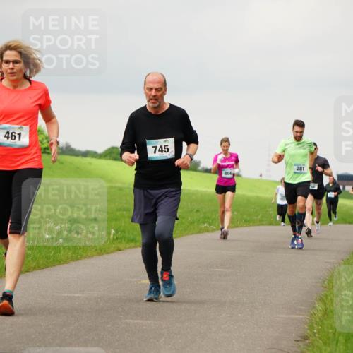 05.05.2024 - 7. Wedeler Halbmarathon Fuchs,  Jonas http://msf.ph/oto/6233967 05.05.2024 11:18:00 Laufen 461, 745, 866, 281 meine-sportfotos.de