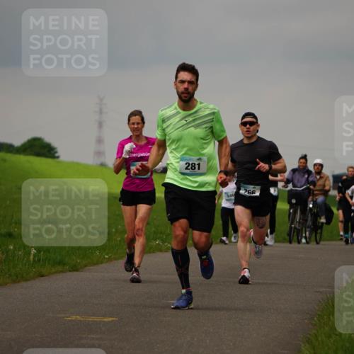 05.05.2024 - 7. Wedeler Halbmarathon Fuchs,  Jonas http://msf.ph/oto/6233981 05.05.2024 11:18:03 Laufen 281, 546, 766, 323 meine-sportfotos.de
