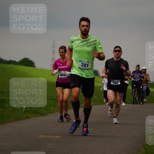 05.05.2024 - 7. Wedeler Halbmarathon Fuchs,  Jonas http://msf.ph/oto/6233986 05.05.2024 11:18:03 Laufen 866, 281, 823, 766 meine-sportfotos.de