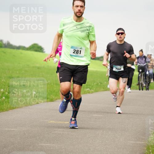 05.05.2024 - 7. Wedeler Halbmarathon Fuchs,  Jonas http://msf.ph/oto/6233993 05.05.2024 11:18:04 Laufen 281, 766, 823 meine-sportfotos.de