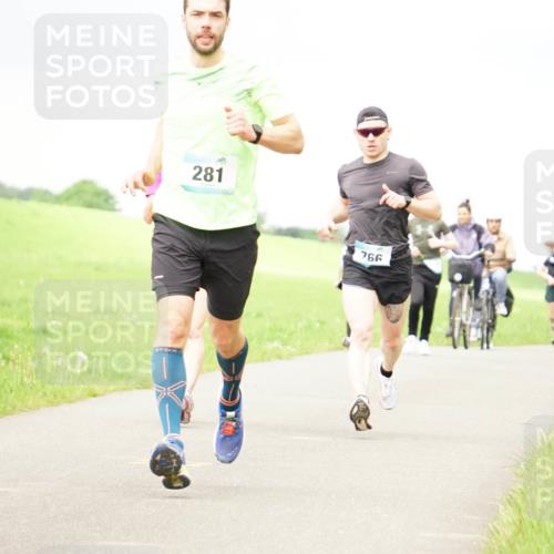 05.05.2024 - 7. Wedeler Halbmarathon Fuchs,  Jonas http://msf.ph/oto/6233995 05.05.2024 11:18:04 Laufen 281, 823, 766 meine-sportfotos.de