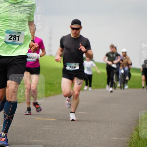 05.05.2024 - 7. Wedeler Halbmarathon Fuchs,  Jonas http://msf.ph/oto/6234000 05.05.2024 11:18:05 Laufen 281, 360, 766 meine-sportfotos.de