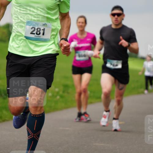 05.05.2024 - 7. Wedeler Halbmarathon Fuchs,  Jonas http://msf.ph/oto/6234008 05.05.2024 11:18:06 Laufen 281 meine-sportfotos.de