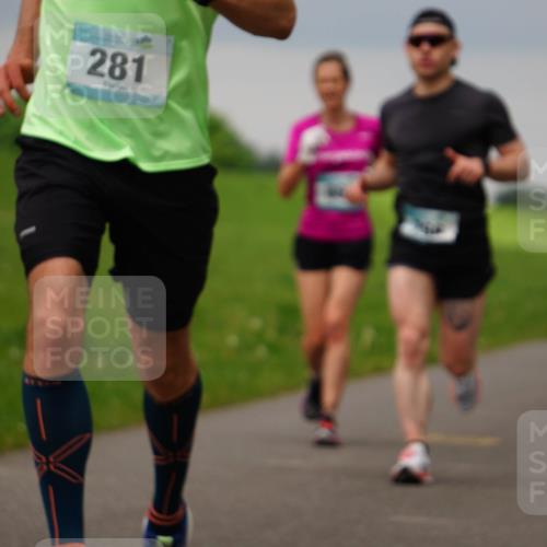 05.05.2024 - 7. Wedeler Halbmarathon Fuchs,  Jonas http://msf.ph/oto/6234010 05.05.2024 11:18:06 Laufen 281 meine-sportfotos.de