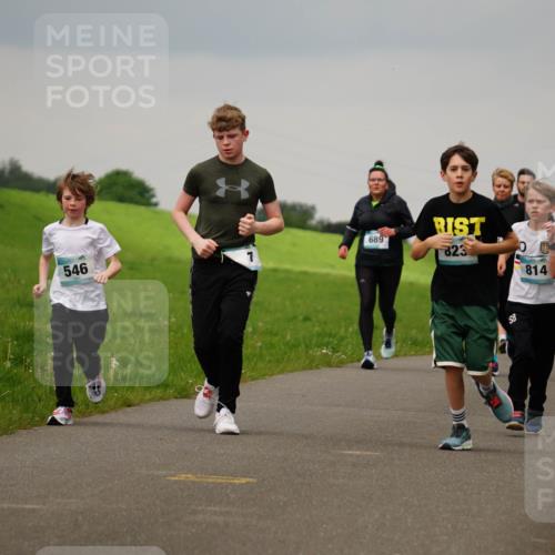 05.05.2024 - 7. Wedeler Halbmarathon Fuchs,  Jonas http://msf.ph/oto/6234027 05.05.2024 11:18:12 Laufen 689, 546, 823, 814 meine-sportfotos.de