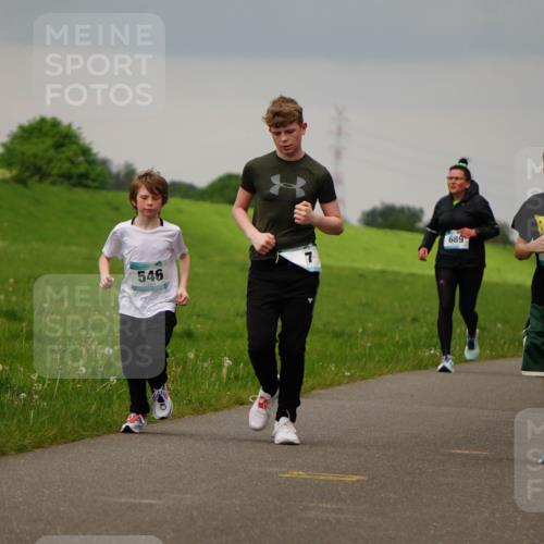 05.05.2024 - 7. Wedeler Halbmarathon Fuchs,  Jonas http://msf.ph/oto/6234035 05.05.2024 11:18:13 Laufen 546, 689, 814 meine-sportfotos.de