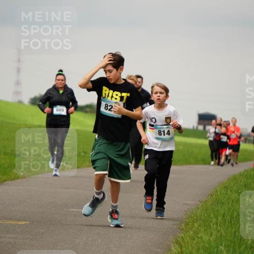 05.05.2024 - 7. Wedeler Halbmarathon Fuchs,  Jonas http://msf.ph/oto/6234047 05.05.2024 11:18:14 Laufen 7, 689, 82, 814 meine-sportfotos.de