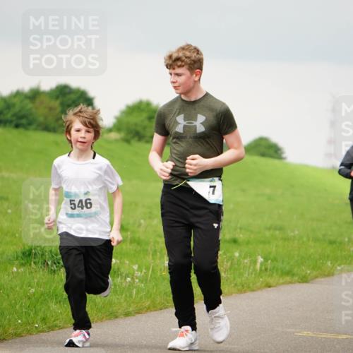 05.05.2024 - 7. Wedeler Halbmarathon Fuchs,  Jonas http://msf.ph/oto/6234053 05.05.2024 11:18:15 Laufen 84, 546, 7, 823 meine-sportfotos.de