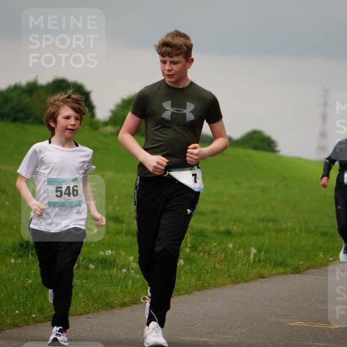05.05.2024 - 7. Wedeler Halbmarathon Fuchs,  Jonas http://msf.ph/oto/6234056 05.05.2024 11:18:16 Laufen 546, 68 meine-sportfotos.de