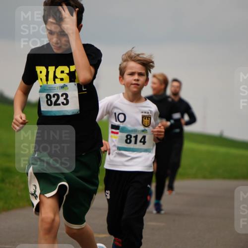 05.05.2024 - 7. Wedeler Halbmarathon Fuchs,  Jonas http://msf.ph/oto/6234067 05.05.2024 11:18:18 Laufen 56, 823, 10, 814 meine-sportfotos.de