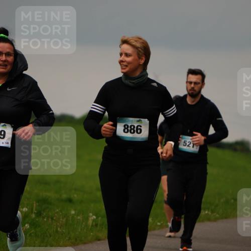 05.05.2024 - 7. Wedeler Halbmarathon Fuchs,  Jonas http://msf.ph/oto/6234077 05.05.2024 11:18:21 Laufen 689, 148, 886, 521 meine-sportfotos.de