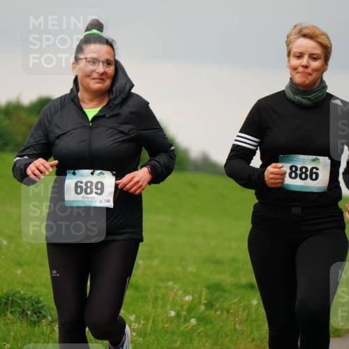 05.05.2024 - 7. Wedeler Halbmarathon Fuchs,  Jonas http://msf.ph/oto/6234085 05.05.2024 11:18:22 Laufen 689, 148, 886, 521 meine-sportfotos.de