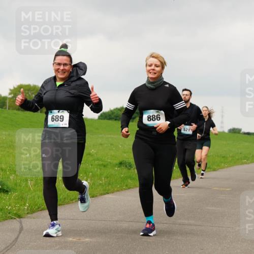 05.05.2024 - 7. Wedeler Halbmarathon Fuchs,  Jonas http://msf.ph/oto/6234092 05.05.2024 11:18:24 Laufen 689, 148, 886, 521 meine-sportfotos.de