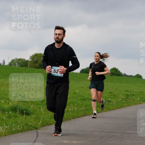 05.05.2024 - 7. Wedeler Halbmarathon Fuchs,  Jonas http://msf.ph/oto/6234111 05.05.2024 11:18:27 Laufen 52 meine-sportfotos.de