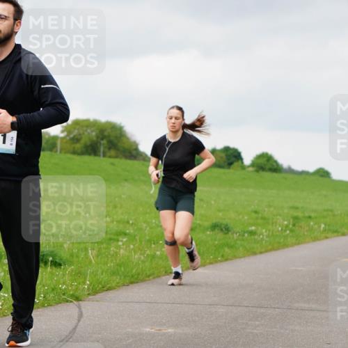 05.05.2024 - 7. Wedeler Halbmarathon Fuchs,  Jonas http://msf.ph/oto/6234115 05.05.2024 11:18:28 Laufen 521 meine-sportfotos.de
