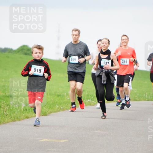 05.05.2024 - 7. Wedeler Halbmarathon Fuchs,  Jonas http://msf.ph/oto/6234129 05.05.2024 11:18:32 Laufen 915, 556, 137, 284, 690 meine-sportfotos.de