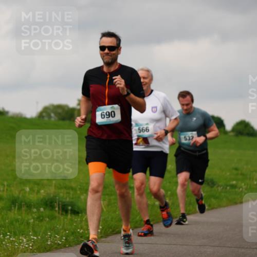 05.05.2024 - 7. Wedeler Halbmarathon Fuchs,  Jonas http://msf.ph/oto/6234187 05.05.2024 11:18:46 Laufen 6, 690, 566, 532 meine-sportfotos.de