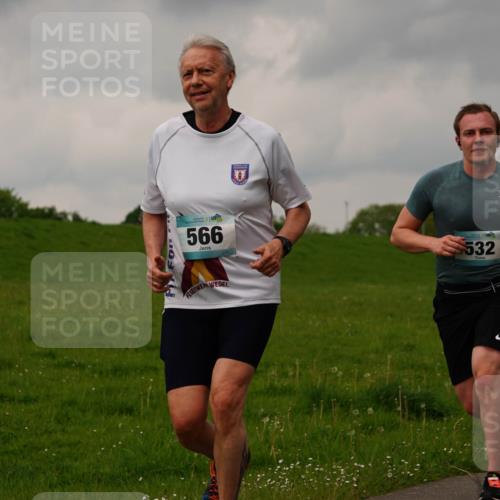 05.05.2024 - 7. Wedeler Halbmarathon Fuchs,  Jonas http://msf.ph/oto/6234203 05.05.2024 11:18:48 Laufen 196, 566, 532, 7 meine-sportfotos.de