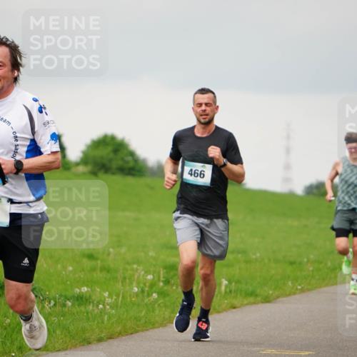 05.05.2024 - 7. Wedeler Halbmarathon Fuchs,  Jonas http://msf.ph/oto/6234222 05.05.2024 11:18:54 Laufen 561, 116, 466 meine-sportfotos.de