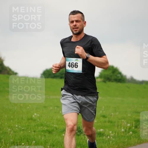 05.05.2024 - 7. Wedeler Halbmarathon Fuchs,  Jonas http://msf.ph/oto/6234234 05.05.2024 11:18:56 Laufen 96, 466 meine-sportfotos.de