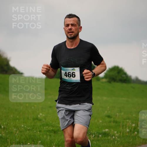 05.05.2024 - 7. Wedeler Halbmarathon Fuchs,  Jonas http://msf.ph/oto/6234236 05.05.2024 11:18:56 Laufen 466 meine-sportfotos.de